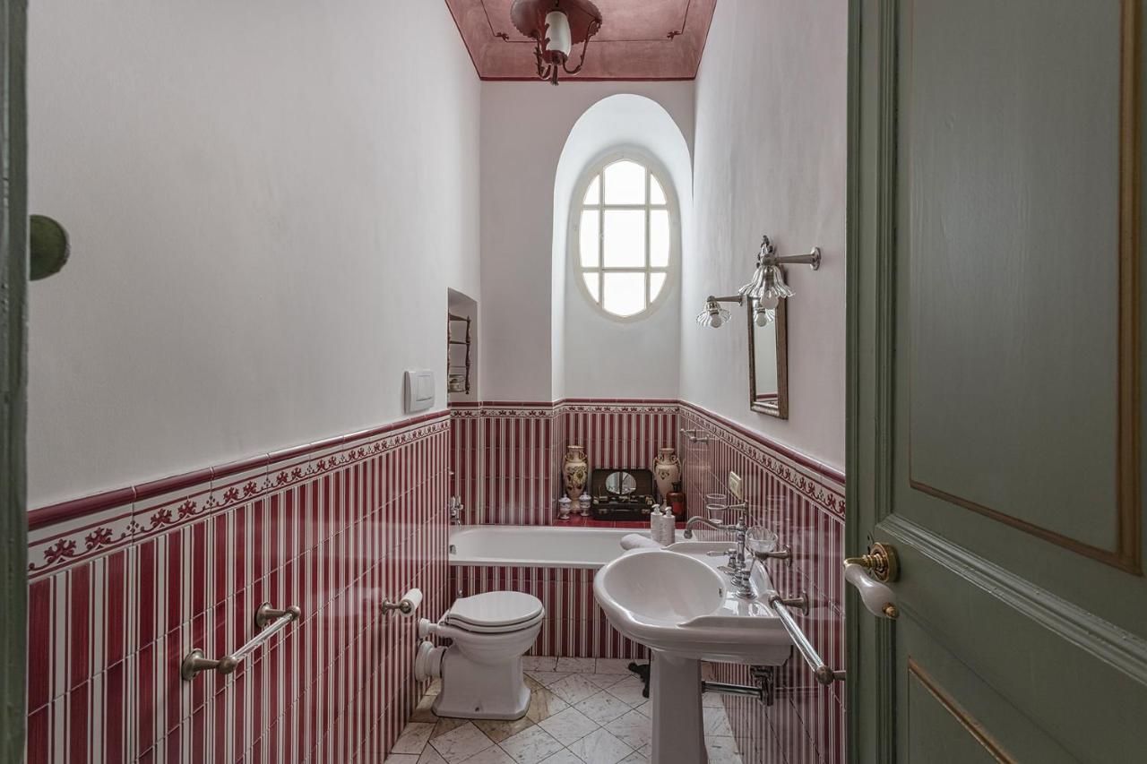 Fancy Apartment In Palazzo Grimaldi By Wonderful Italy ジェノヴァ エクステリア 写真